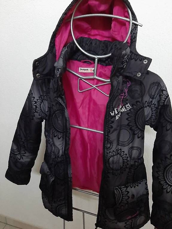 Desigual Giacche & Cappotti: Veste Desigual noire enfant – Nuovo (secondo la descrizione) da Bex venduto da Sakito
