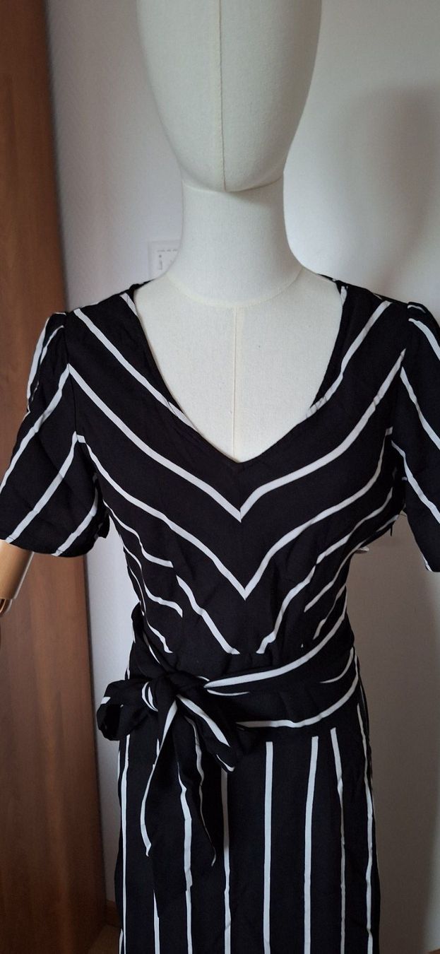 Etam Vestiti: robe longue / langes Kleid – Nuovo e nell'imballaggio originale da Lussery-Villars venduto da pousinete02 1