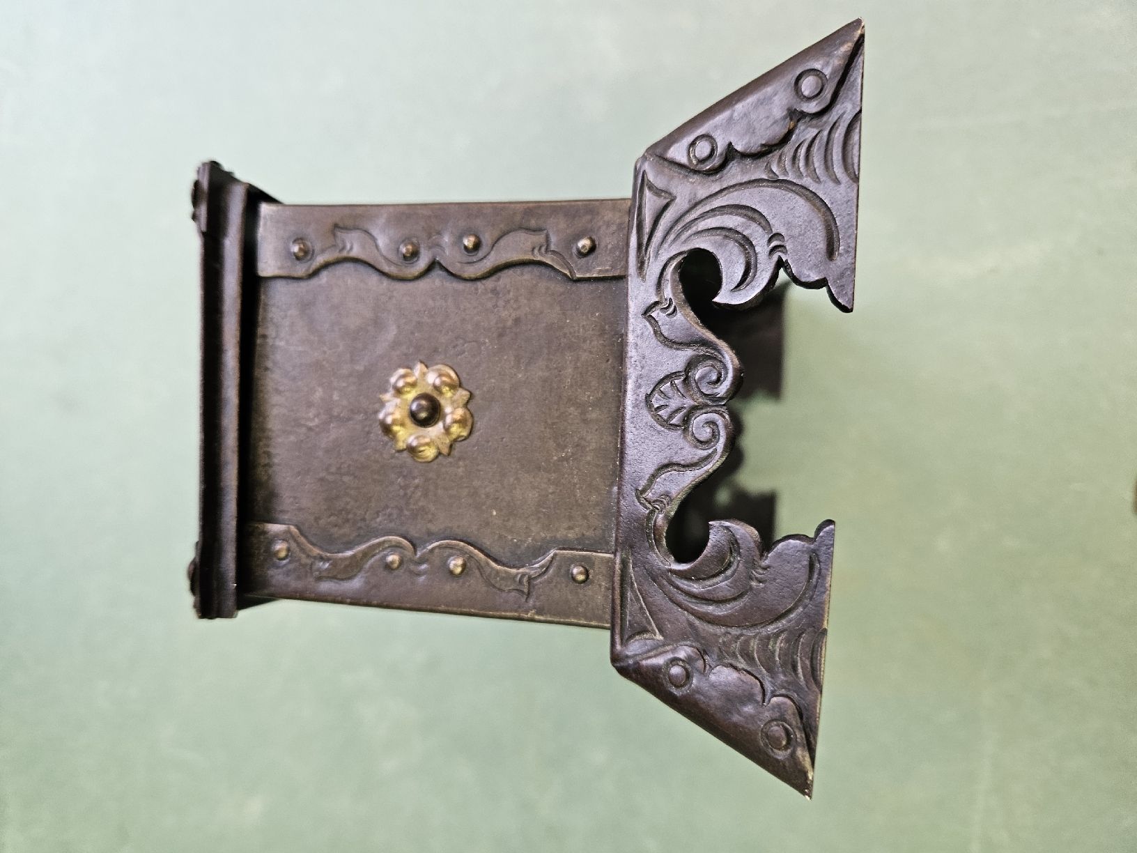 Cadenas: schloss trühli – D'occasion à Schwellbrunn par Omega-alpha 3