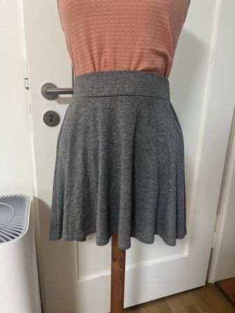 Mini Rock, Grau, Grösse S, Top Zustand