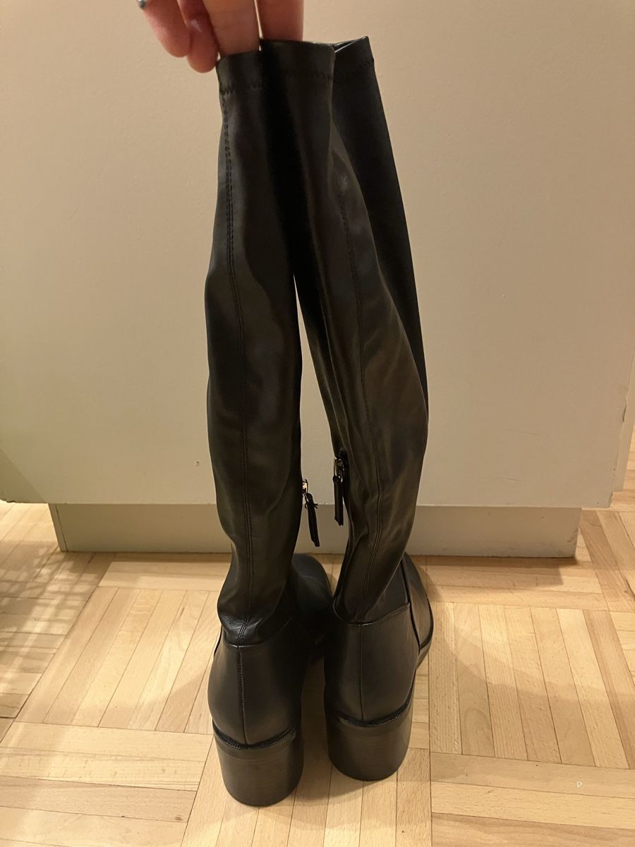 Zara Scarpe da donna: schwarze Stiefel Gr. 36 – Usato da St. Gallen venduto da andreav. 1