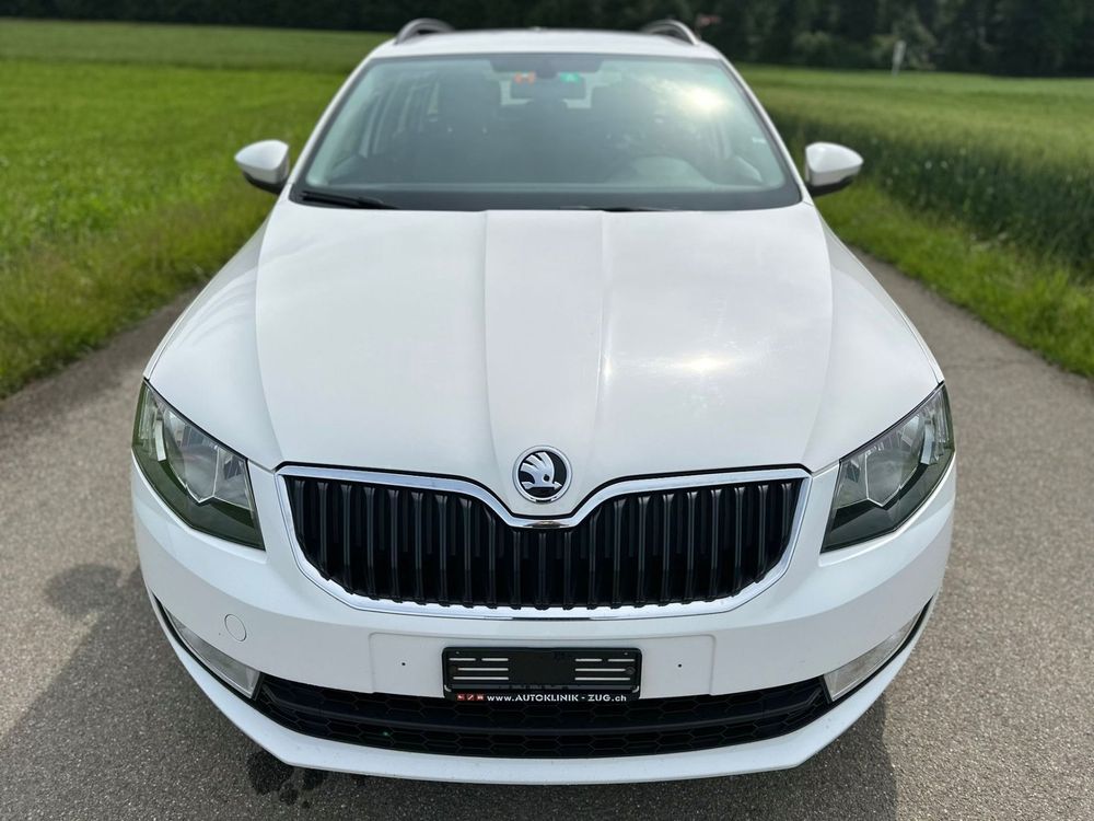 Skoda Automobili: SKODA Octavia Combi 1.6 TDI Swiss Joy 4x4 – Usato da Hünenberg venduto da Auto-Klinik01 1