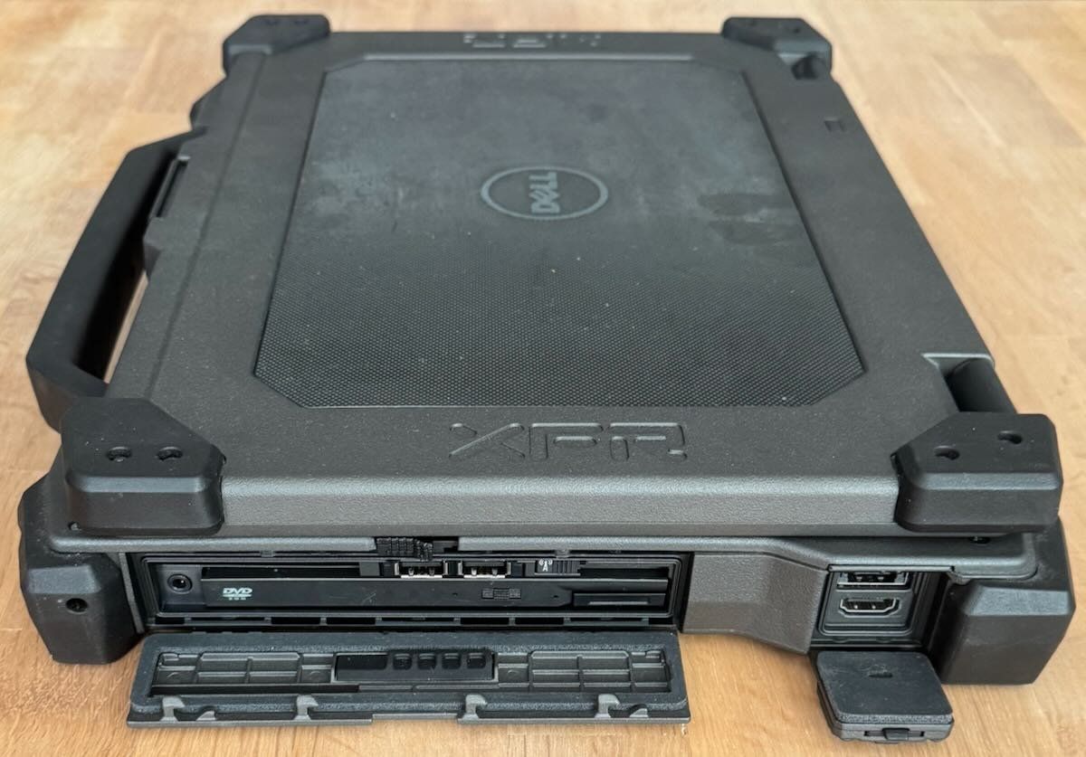 Dell Notebook: Dell Latitude E6420 XFR P21G, rugged, dead batteries – Difettoso da Glattpark (Opfikon) venduto da theotherguy 4