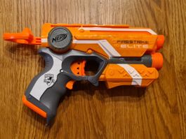 NERF Firestrike Elite, Laser Batterie betrieben