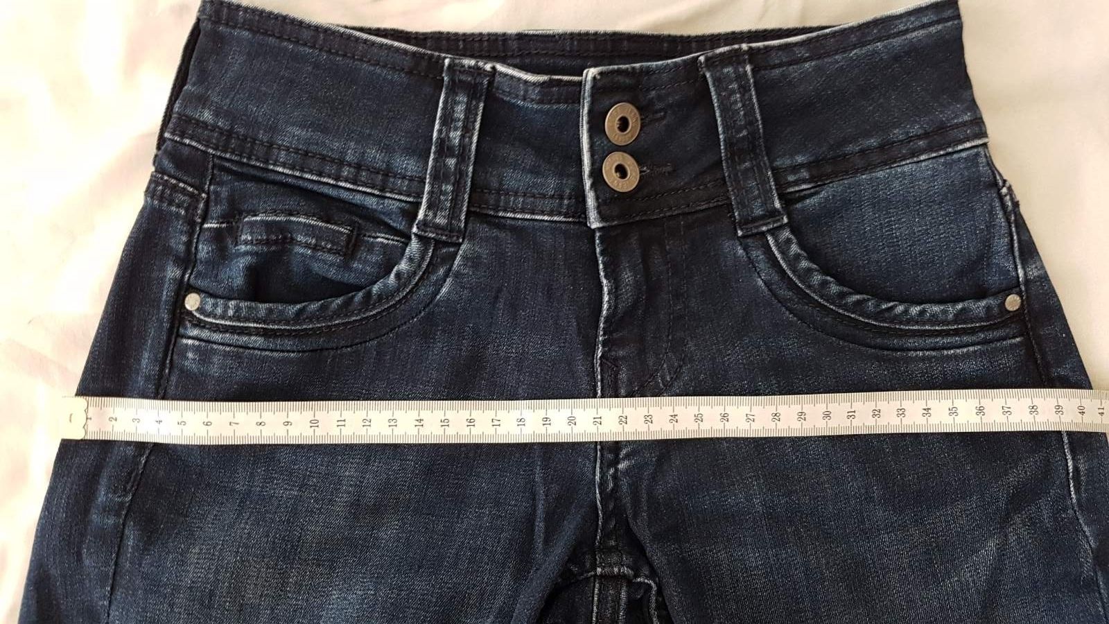 Pepe Jeans Jeans: Jeans PEPE JEANS Gr.24 – Usato da Zürich venduto da ata_c8nh 5
