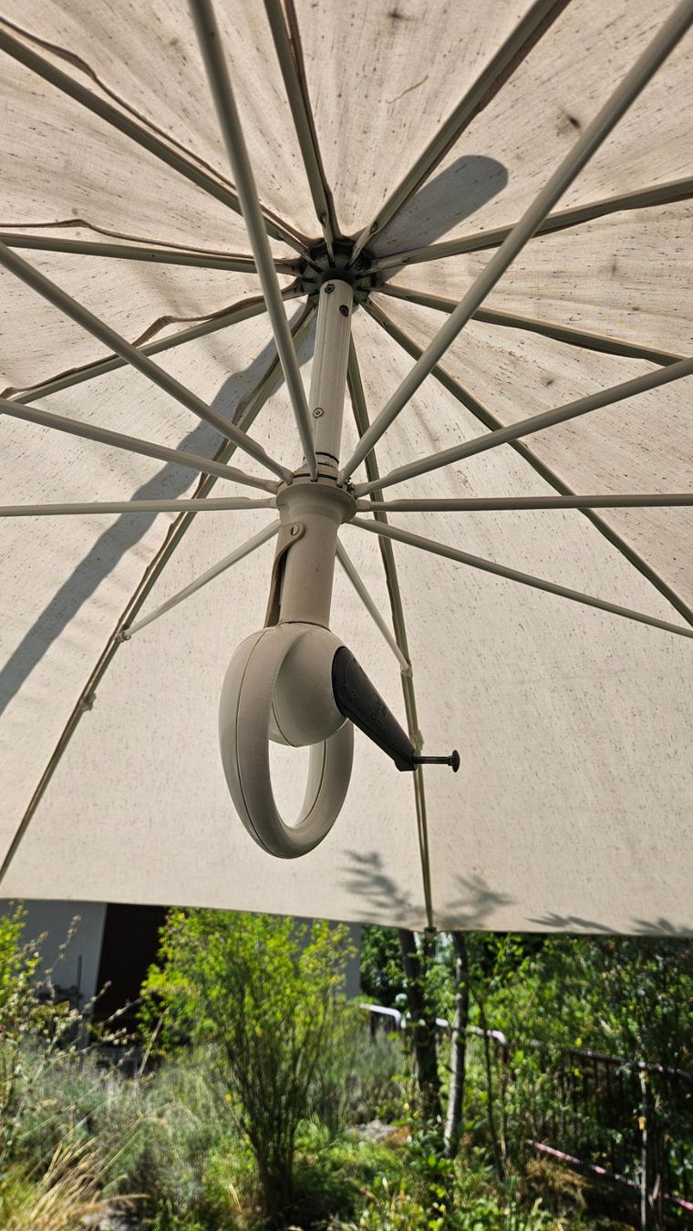 Glatz Parasols: Sonnenschirm Pendalex V+ (Fa. Glatz AG) – D'occasion à Burgdorf par rognik 5