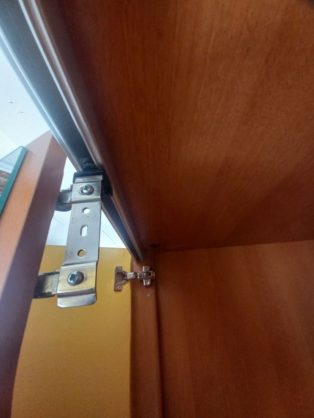 Armadi: Kinder Kleiderschrank Möbel Pfister Cilek – Usato da Herzogenbuchsee venduto da Rohrzange 7