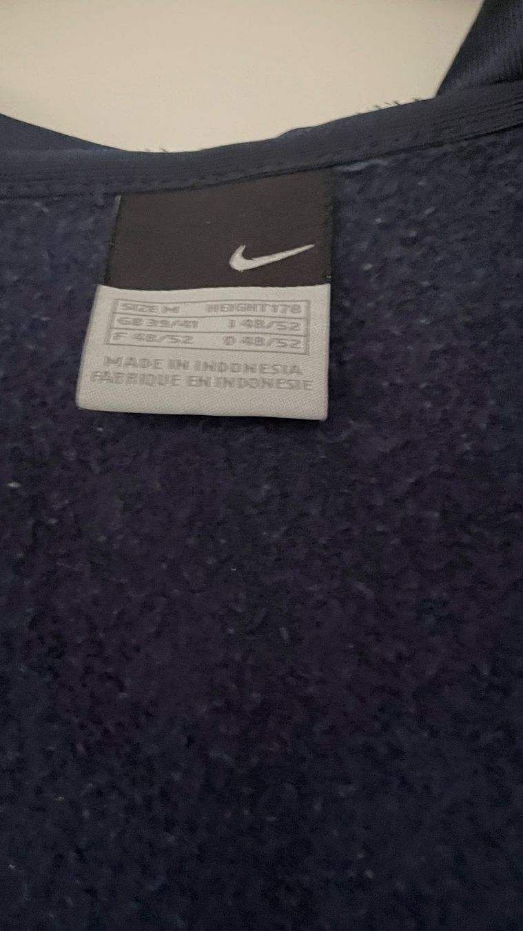 Nike Giacche: Nike Jacke mit Kapuze Grösse M – Usato da Langenthal venduto da sonne_00 3