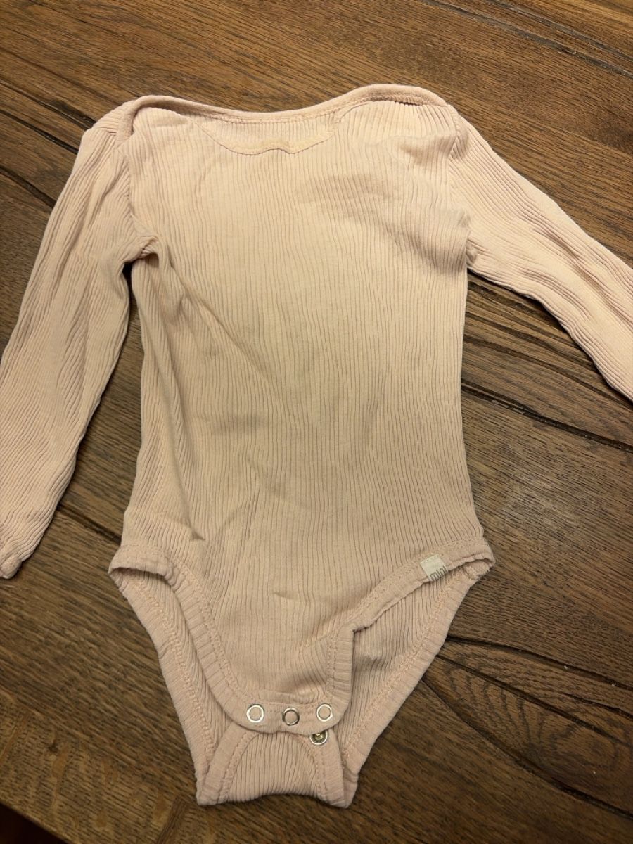 Biancheria intima: minimalisma Seiden Body 74/80 – Usato da Luzern venduto da jen_z22
