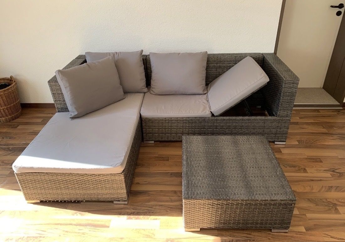 Divani: Gartenlounge Polyrattan mit Tisch – Usato da Kriens venduto da joel.barmettler 3