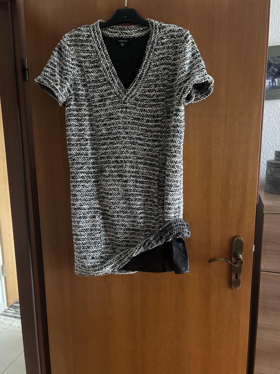 Only Kleider: Robe Only – Neu (gemäss Beschreibung) aus Yverdon-les-Bains von annefu 3