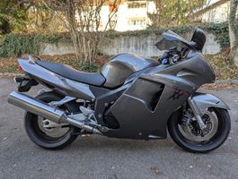 Honda CBR1100XX Super Blackbird – Frisch ab MFK März 26