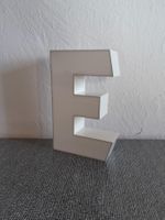 Kunststoff Buchstabe "E"