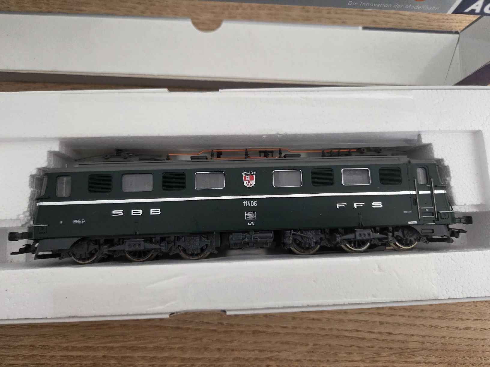 Roco Modelleisenbahnen: Roco 58660 Ae 6/6 Obwalden Digital – Gebraucht aus Berikon von TopLok1 1