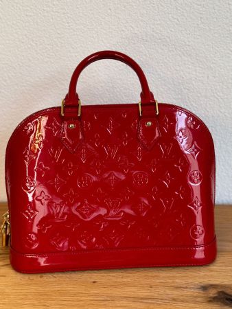 Louis Vuitton Alma PM MV CERISE /RED