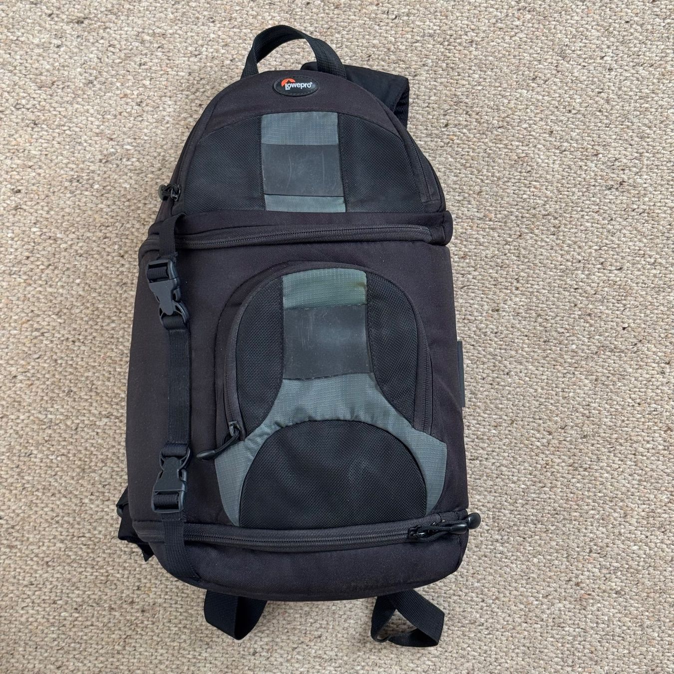 Lowepro Zaini: Lowepro Foto-Tasche – Usato da biel-bienne venduto da setti72
