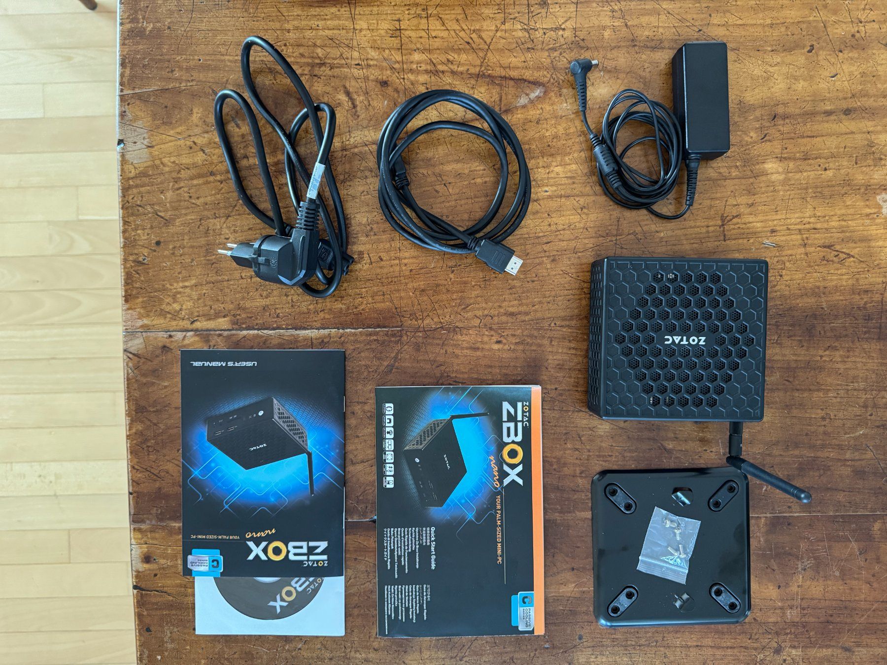 Zotac PC: ZOTAC ZBOX CI320 nano PLUS Silent Mini-PC – Usato da Baden venduto da agglo1 4