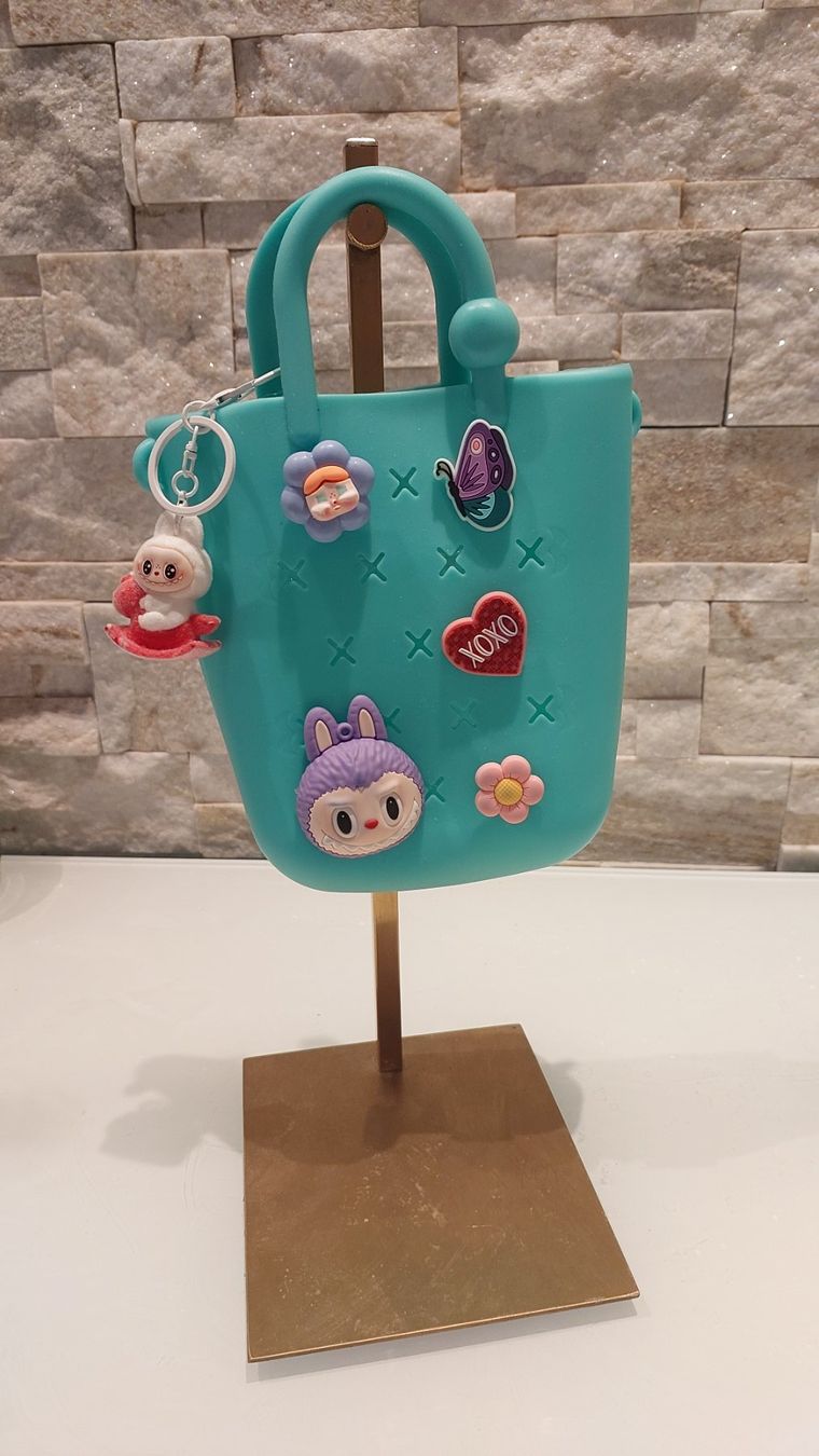 Borse & Zaini: LABUBU Tasche Unikat – Nuovo e nell'imballaggio originale da Hittnau venduto da Razorback_1971