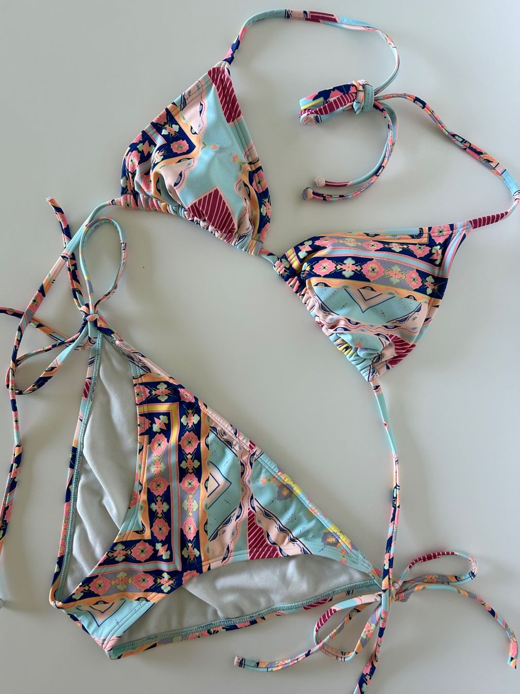 Roxy Badekleider & Bikinis: ROXY swimsuit – Gebraucht aus Zürich von _nathalie_
