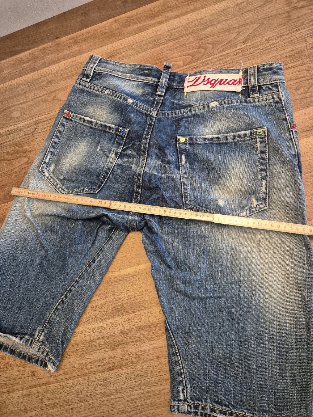 Dsquared2 Jeans: Dsquared2 Shorts  – Usato da Weesen venduto da sch_cs6t 5