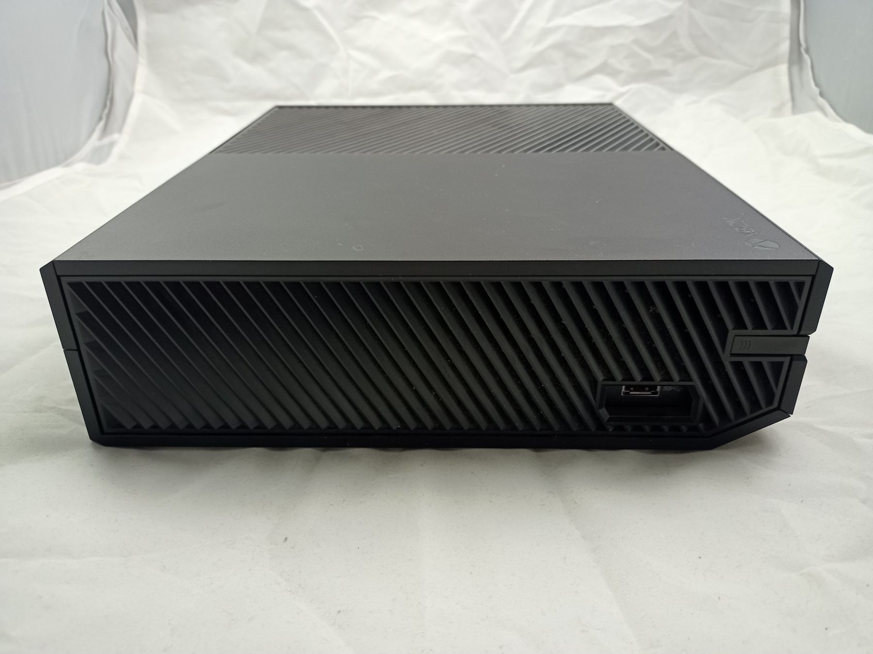 Console: Xbox One Konsole 500GB mit Controller – Usato da Buchs AG venduto da SellAndBuyX 2