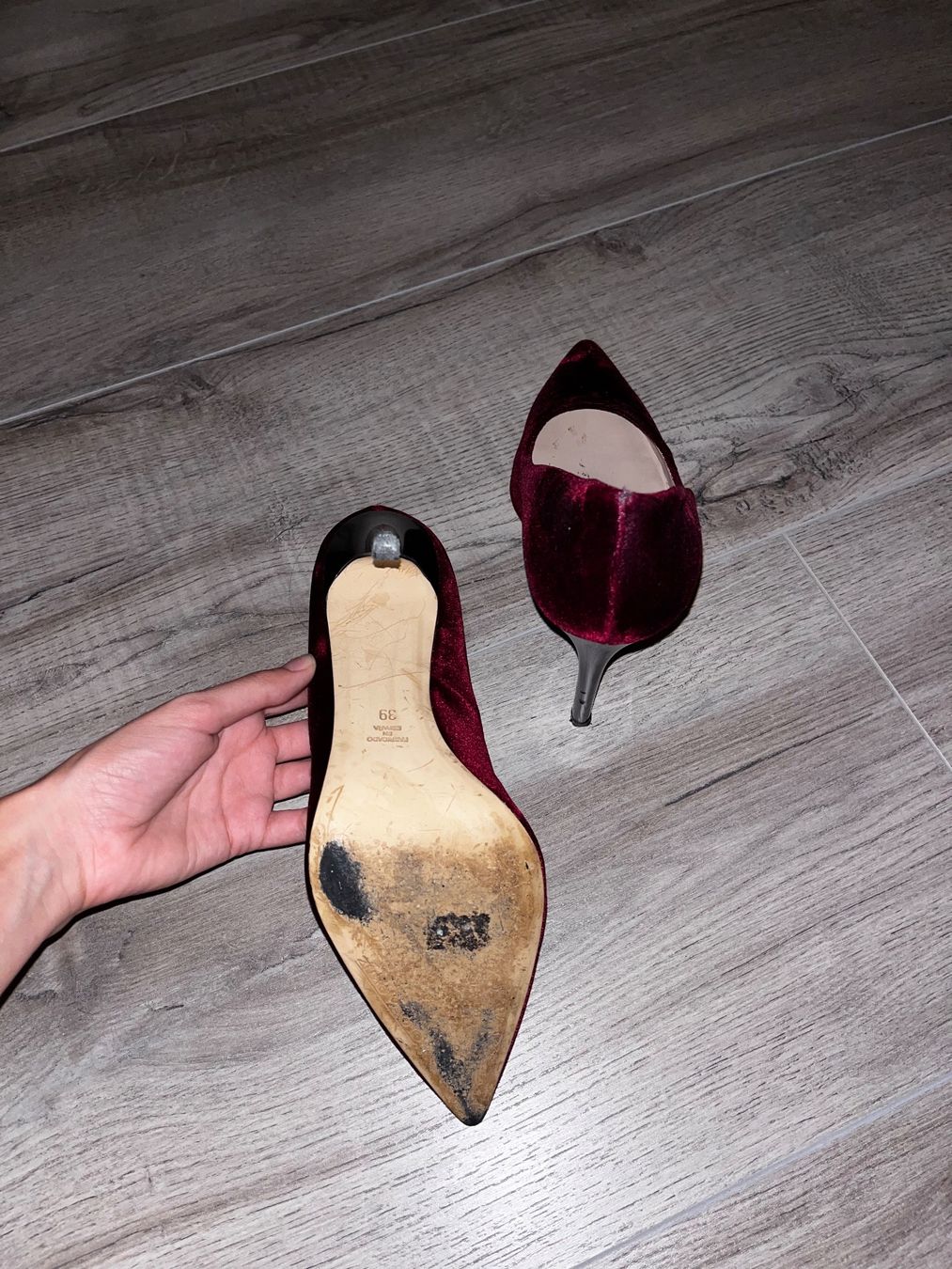 Chaussures femmes: Bordeaux Samt Schuhe – D'occasion à Bäretswil par lau_cd98 3