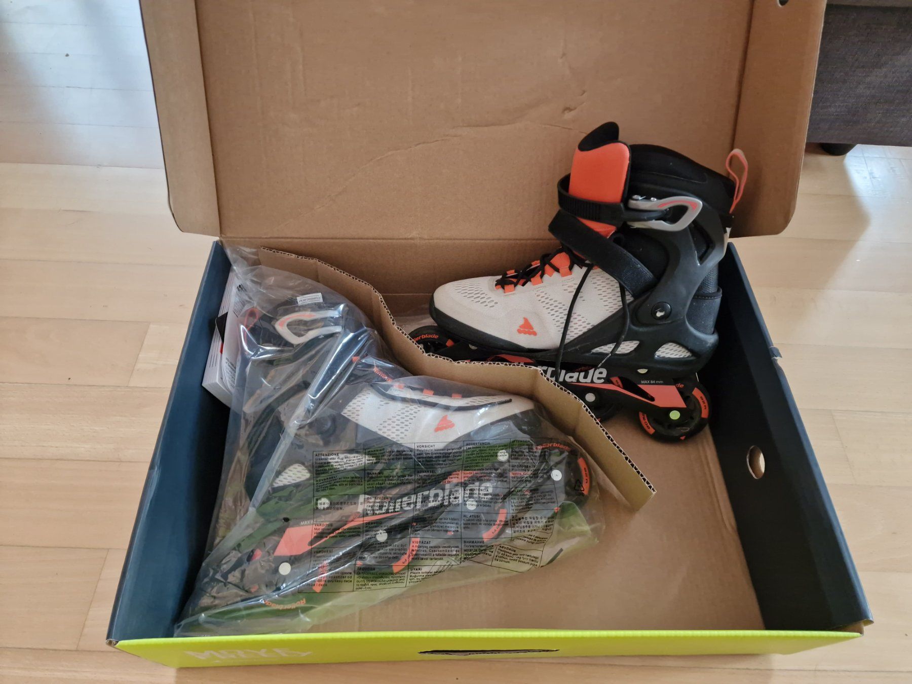 Inline-Skating & Rollschuhe: Rollerblade Inlineskate - Macroblade 80 Woman – Gebraucht aus Zürich von Ana_440 8