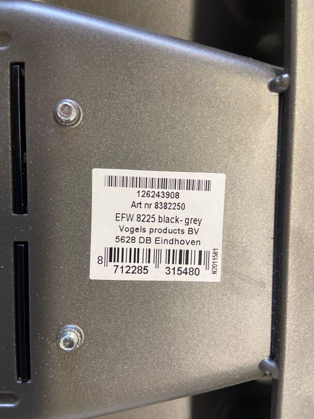 Staffa per monitor: Vogel's Wandhalterung EFW8225 – Usato da Schönenwerd venduto da TVLEHMANN 1