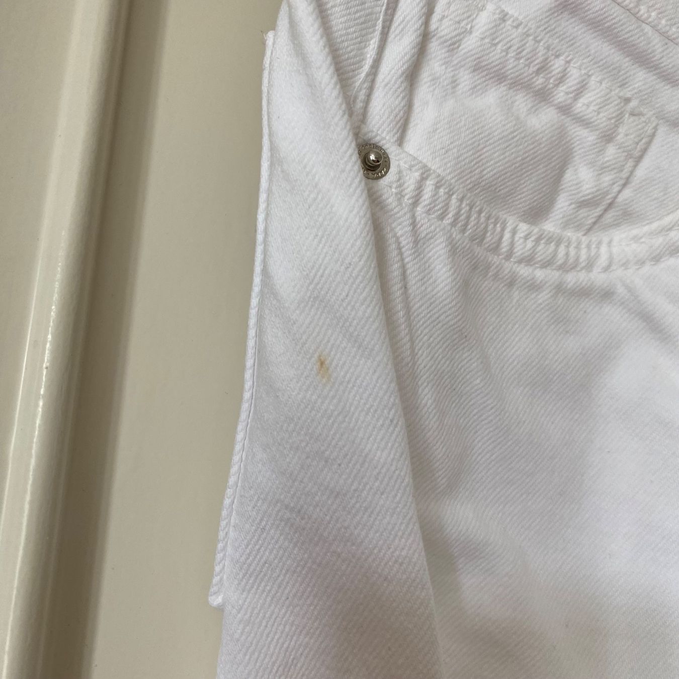 Zara Jeans: Weisse 3/4 Hose von Zara – Nuovo (secondo la descrizione) da Luzern venduto da champagnelaury 4