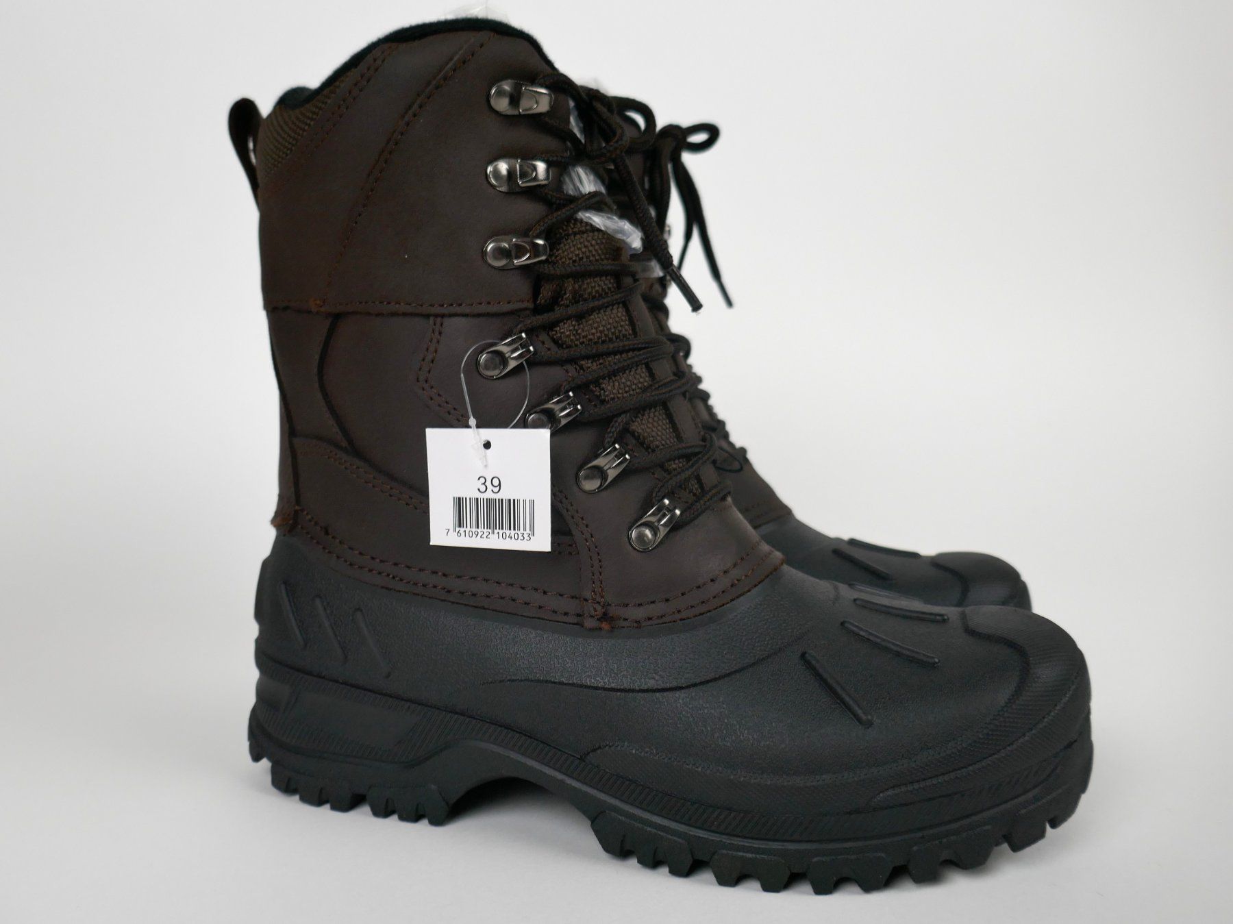 Scarpe da uomo: Winterstiefel Gr. 39 – Usato da Urtenen-Schönbühl venduto da Restwert_Schoenbuehl 1