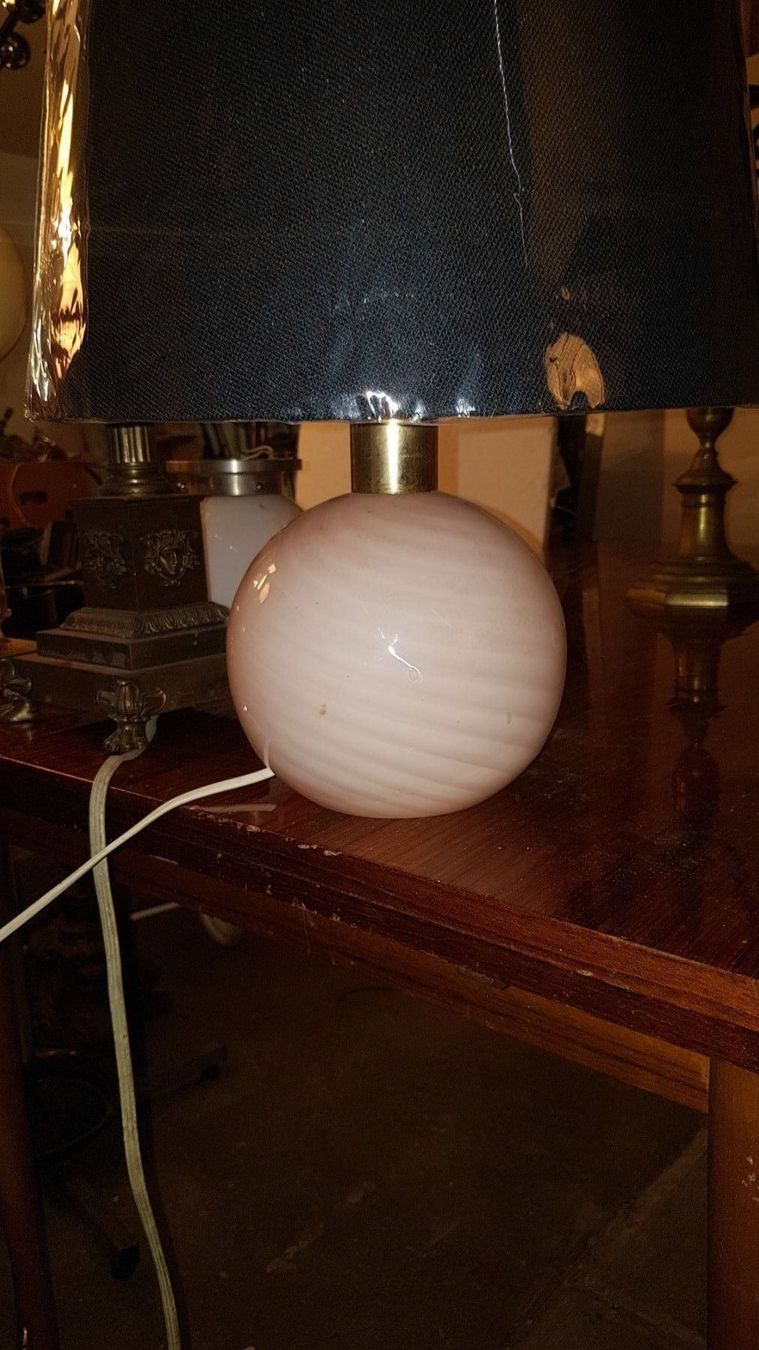 Lampade: Tischlampe in stilvollem Design – Usato da Basel venduto da Jcva 2