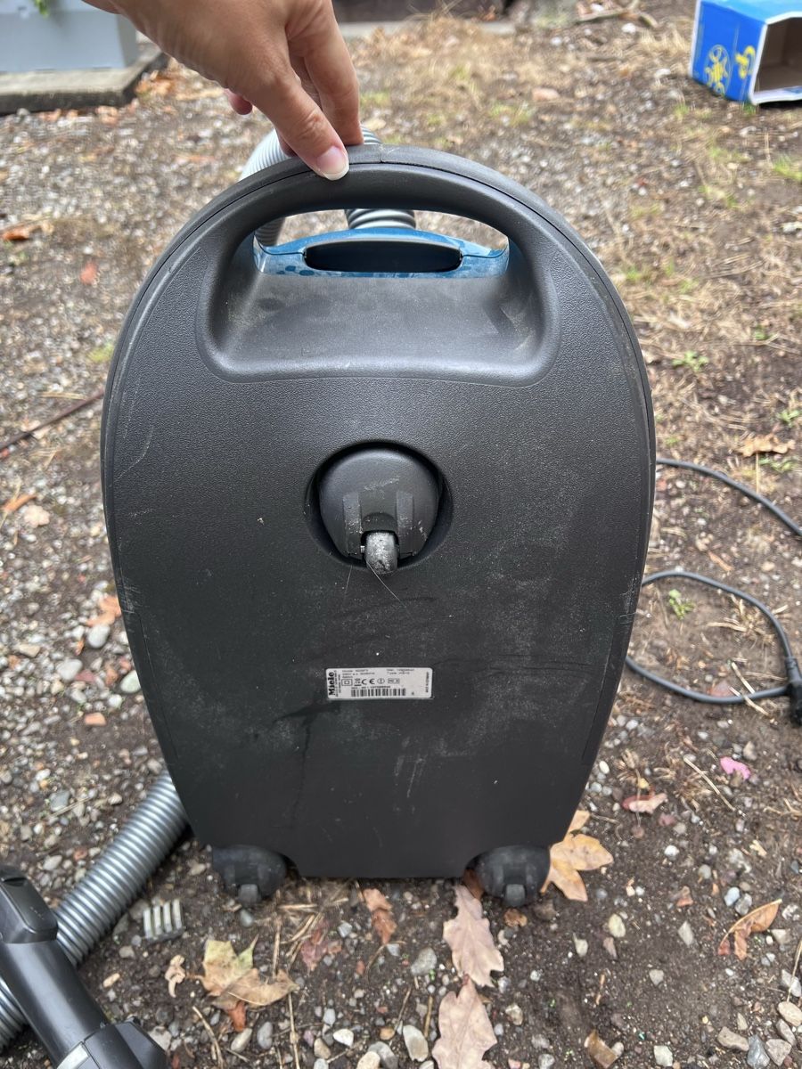 Miele Aspirapolveri & Accessori: Staubsauger Miele (69) – Usato da Glattfelden venduto da maa_qcj8 6