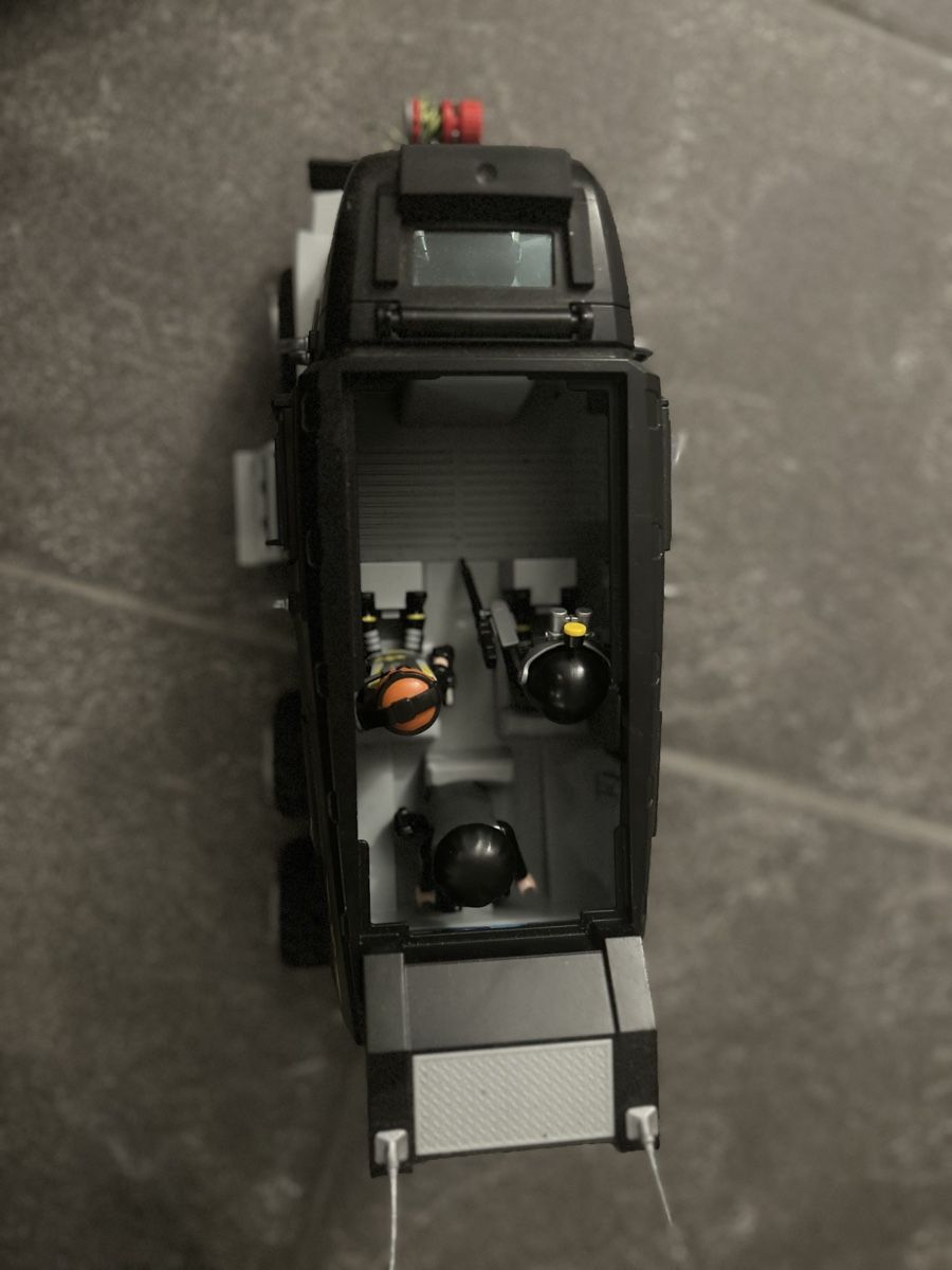 Playmobil Spielzeuge: Playmobil SEK Einsatzfahrzeug – Neu (gemäss Beschreibung) aus Wanzwil von san_6zx5 3