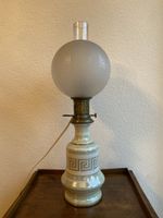 Elektrifizierte alte Petrollampe, Tischlampe