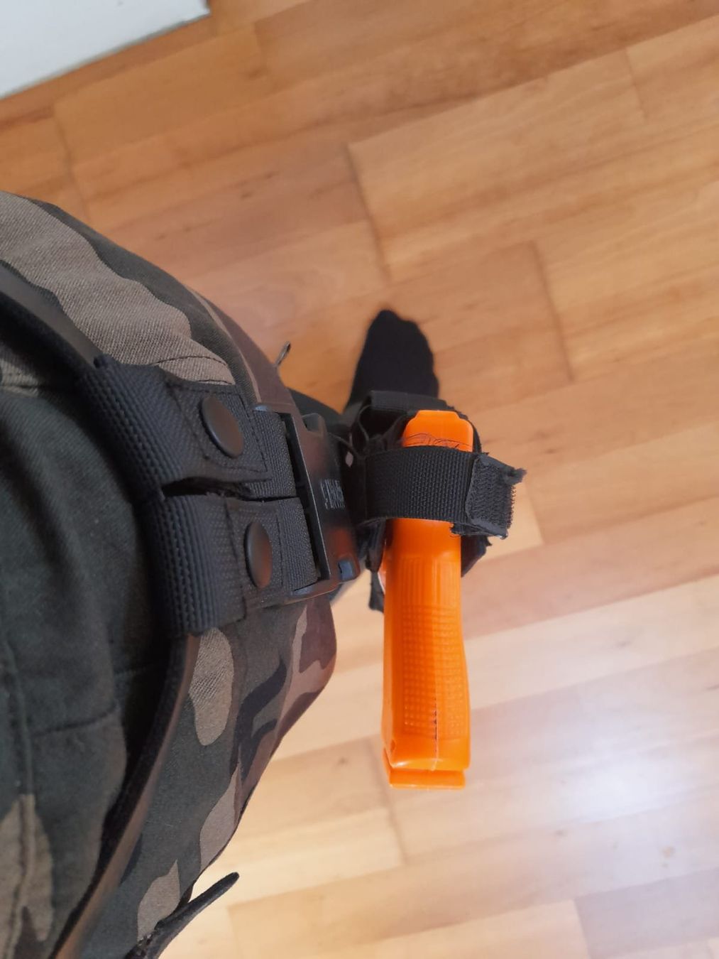Tiro a segno: Holster de jambe universel – Usato da Romainmôtier venduto da PanPan 4
