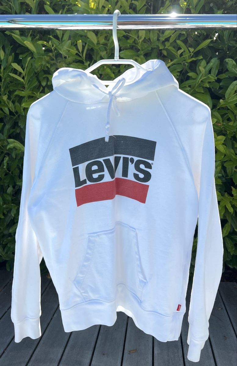 Levi's Maglioni & Felpe: Levi’s hoodie S – Usato da St-Aubin FR venduto da claramathi 2
