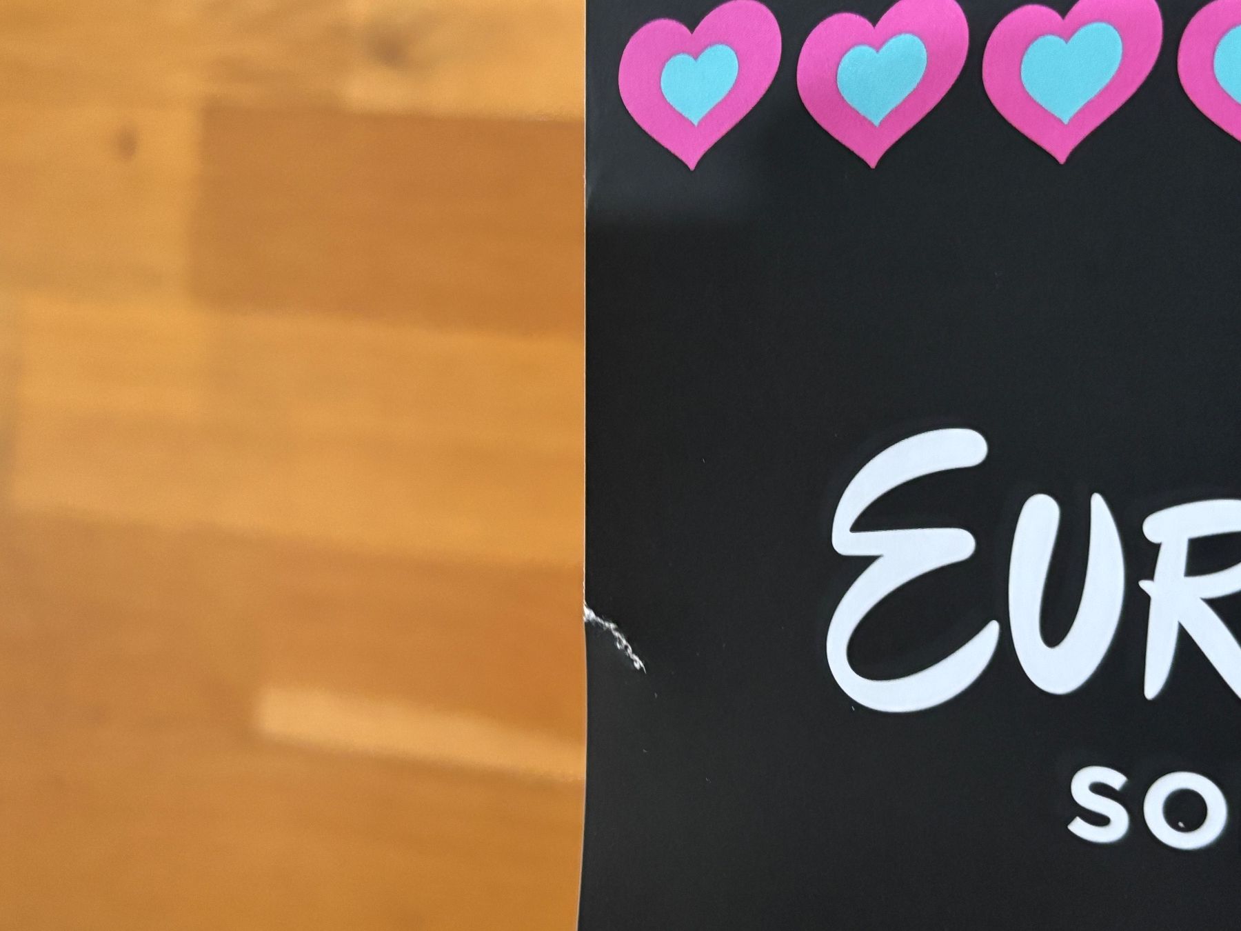 Poster & Bilder: Poster Eurovision Basel 2025 – Gebraucht aus Binningen von samorga21 3