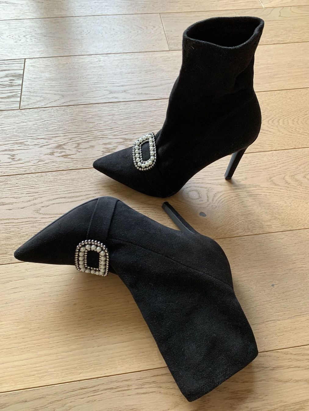 Scarpe da donna: Stiefel Damen schwarz Gr. 38 – Usato da Urdorf venduto da lil_bw7r 1