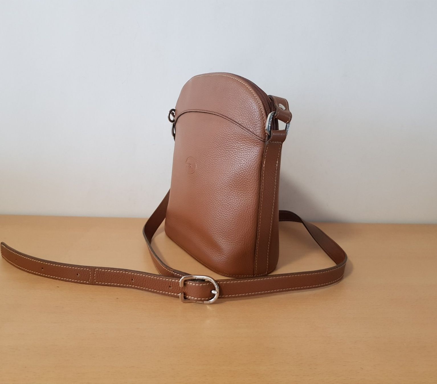 Longchamp Taschen für Damen: Longchamp Leder Umhängetasche – Gebraucht aus Basel von Birs868 1