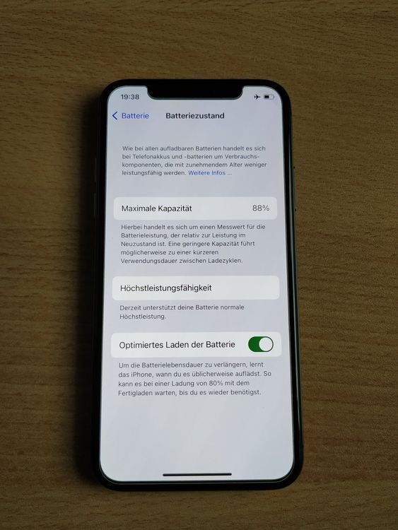 Apple Telefoni cellulari / Smartphones: Apple iPhone X Space Grey – Usato da Grand-Lancy venduto da Stefan_SN 6