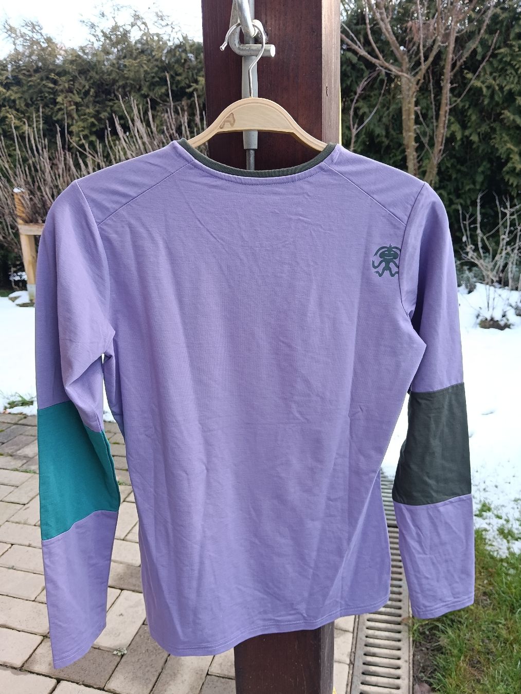 T-shirt: Outdoor shirt langarm 38 Rafiki – Nuovo (secondo la descrizione) da Boniswil venduto da kat_tak 1
