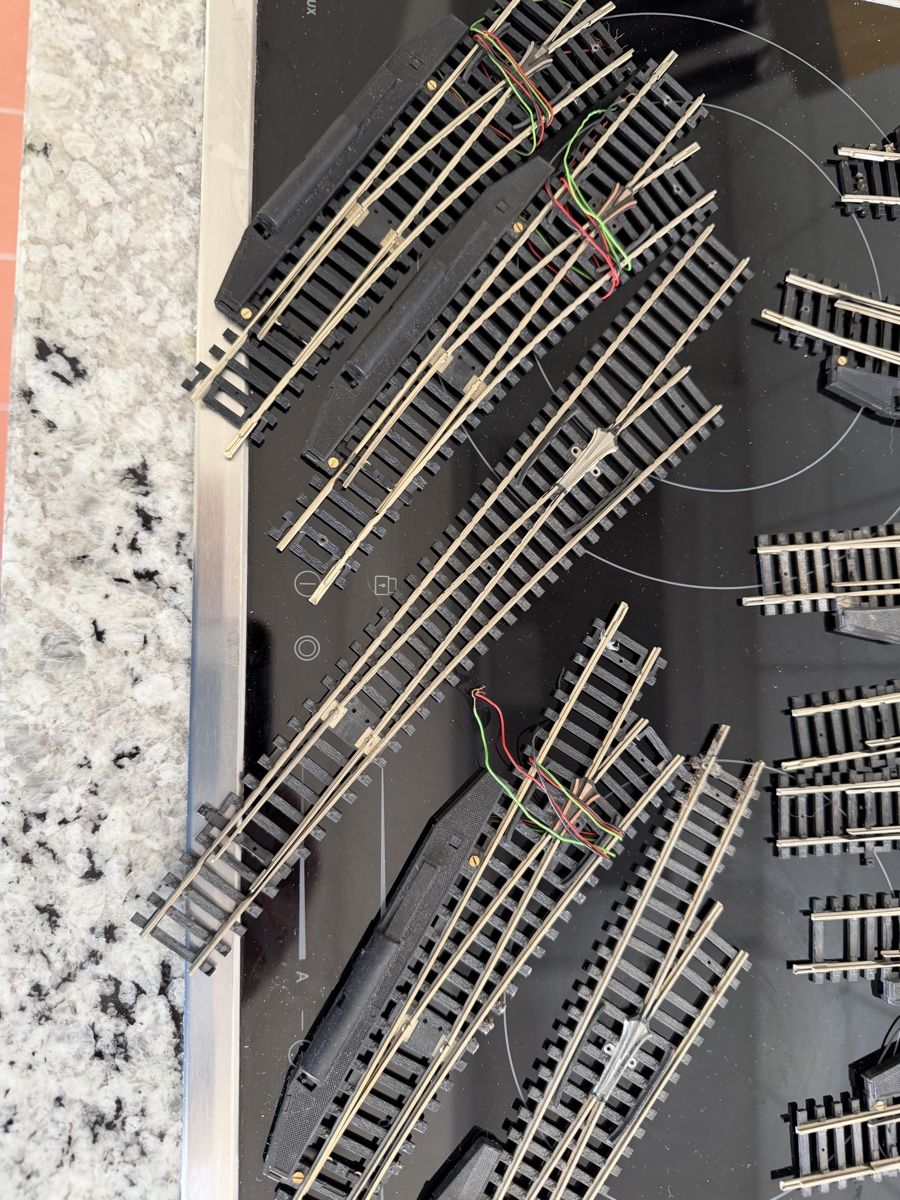 Modelleisenbahnen: Modelleisenbahn Weichen  Roco – Gebraucht aus Zürich von sne.swiss 3