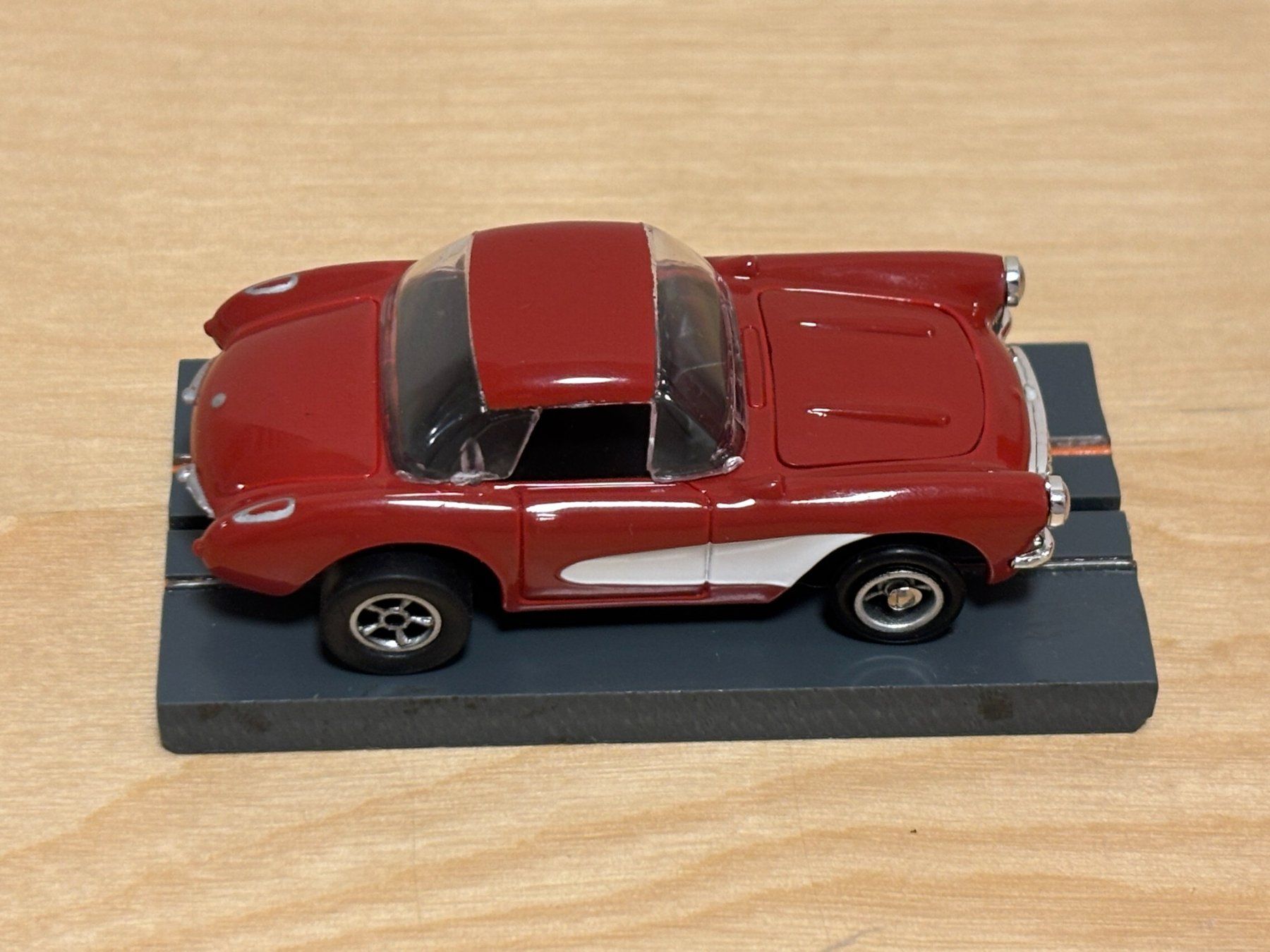 Rennbahnen: Auto World 1957 Corvette rot – Neu (gemäss Beschreibung) aus Bülach von h0slotch 5