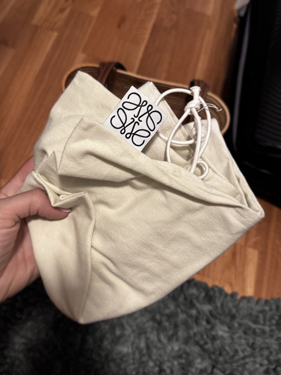Loewe Sacs femmes: Loewe Anagram Tote – Neuf (Voir description) à Kriens par agnes.balogh 6