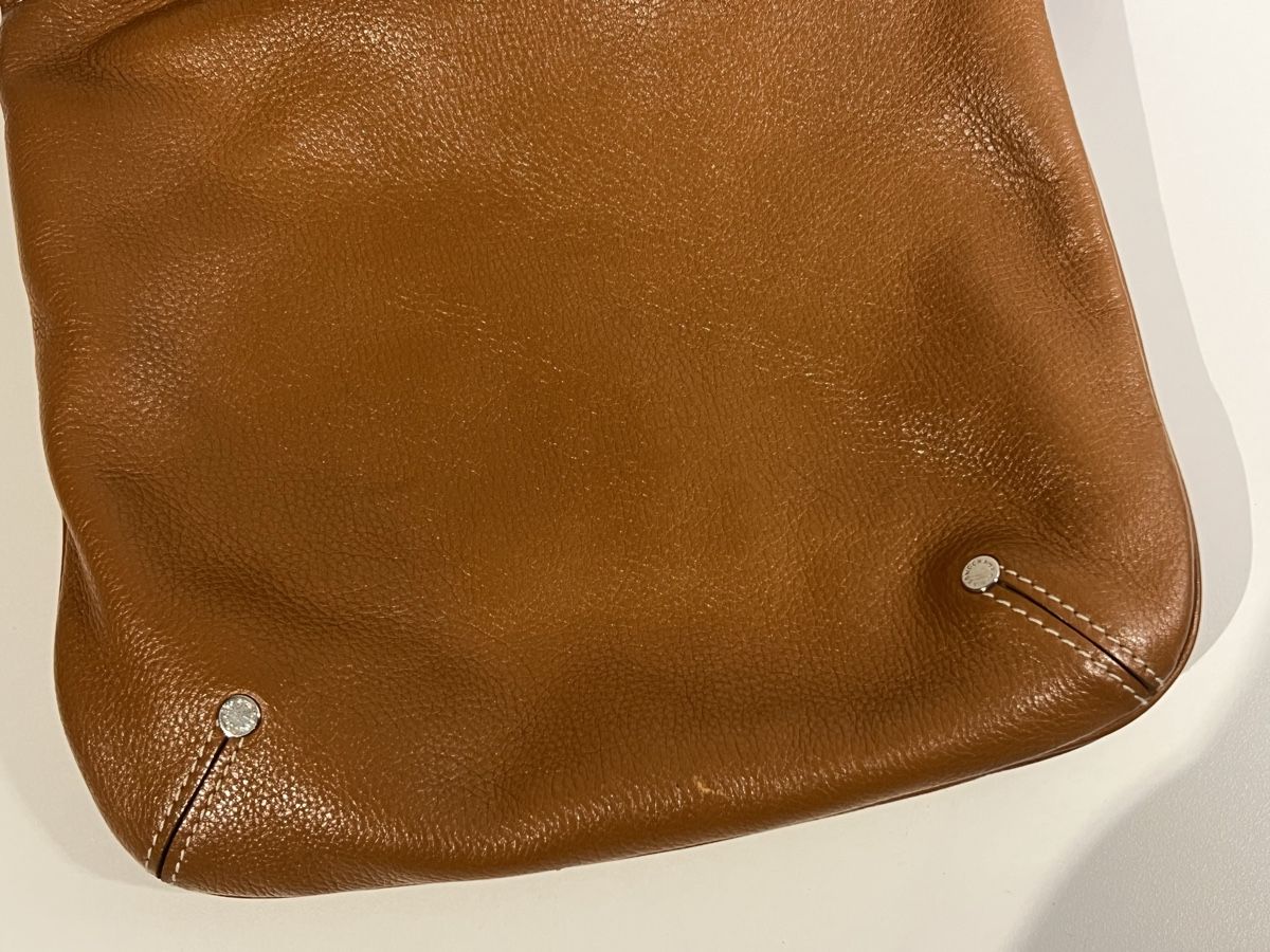 Longchamp Taschen für Damen: Sac Longchamp en cuir  – Gebraucht aus St-Pierre-Clages von ste_xk6p 2