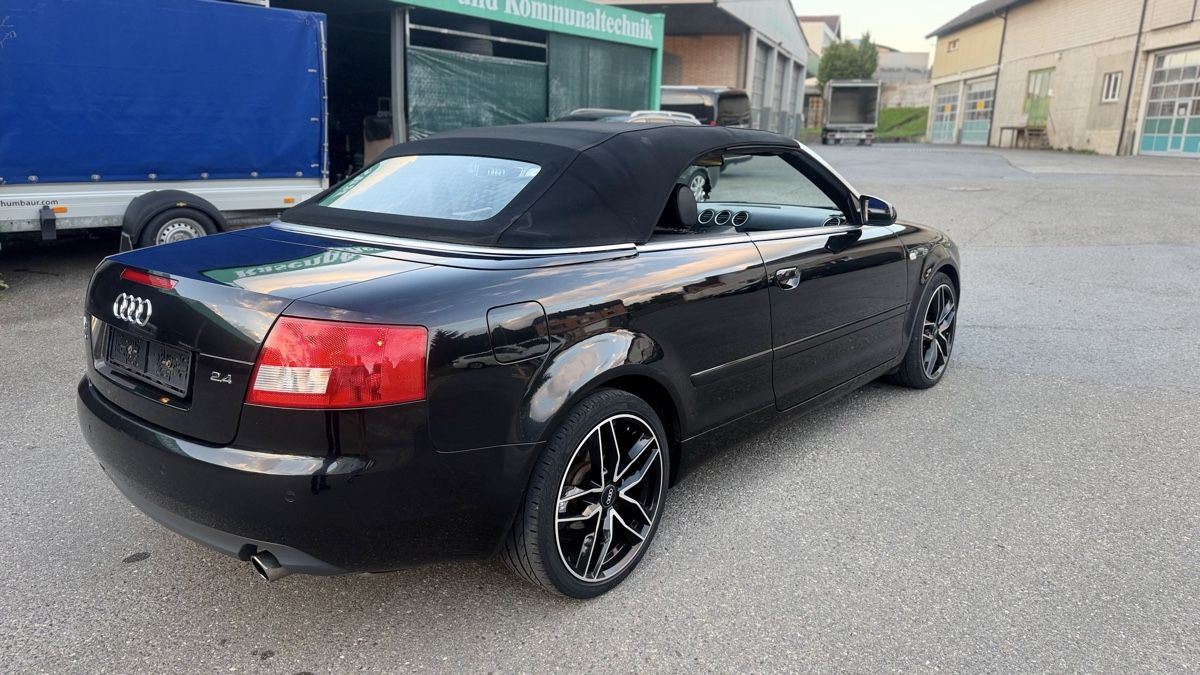 Autos: AUDI A4 CABRIOLET AUTOMAT – D'occasion à Wittenbach par lindi. 2