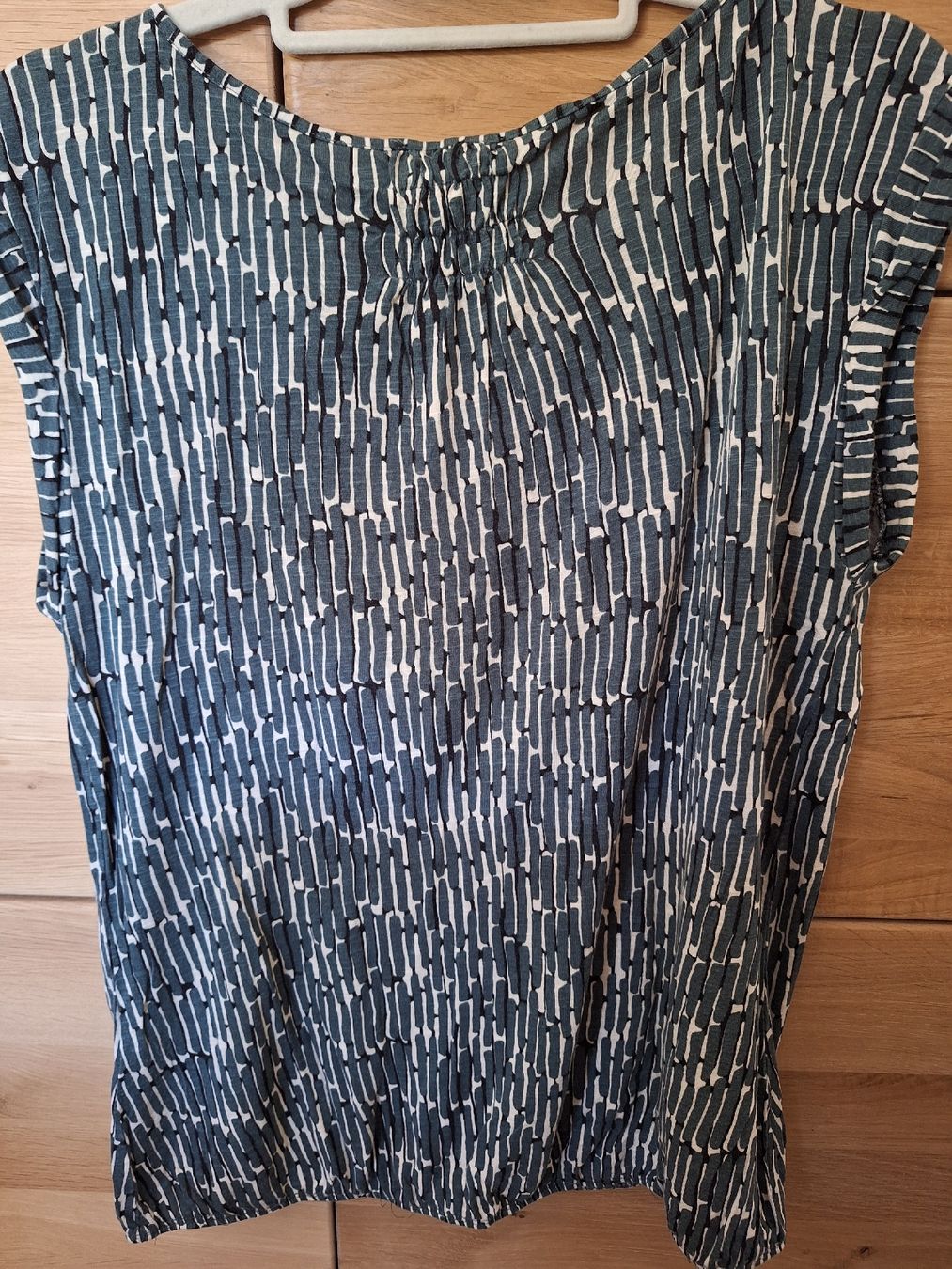 Opus Top: OPUS Top/Trägershirt Gr. 40 – Usato da Dörflingen venduto da Crazyachmed 3