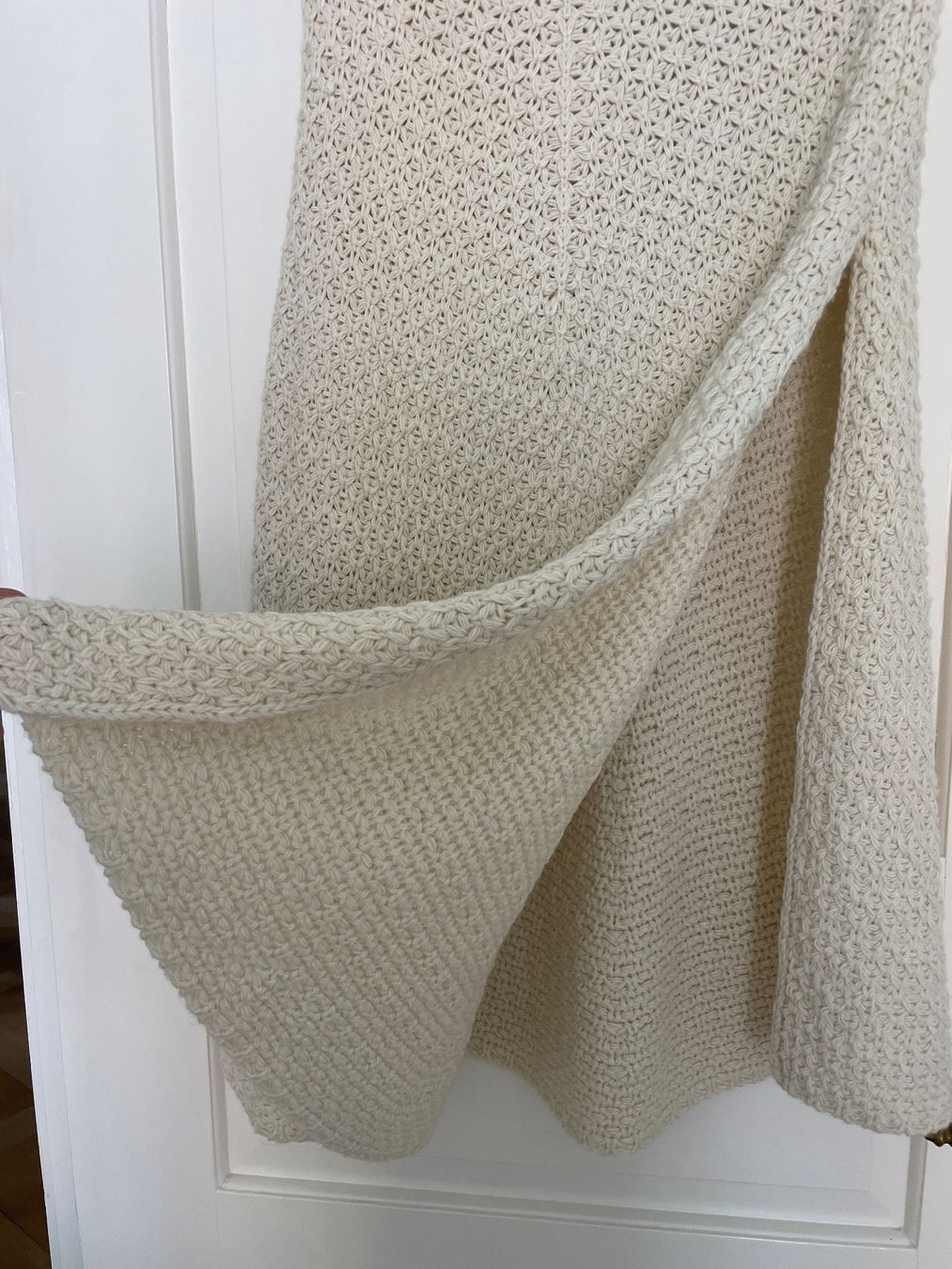 Altro in Moda donna: Gestrickter Poncho | Ungetragen | Grösse S-M – Nuovo (secondo la descrizione) da Chur venduto da adien 2
