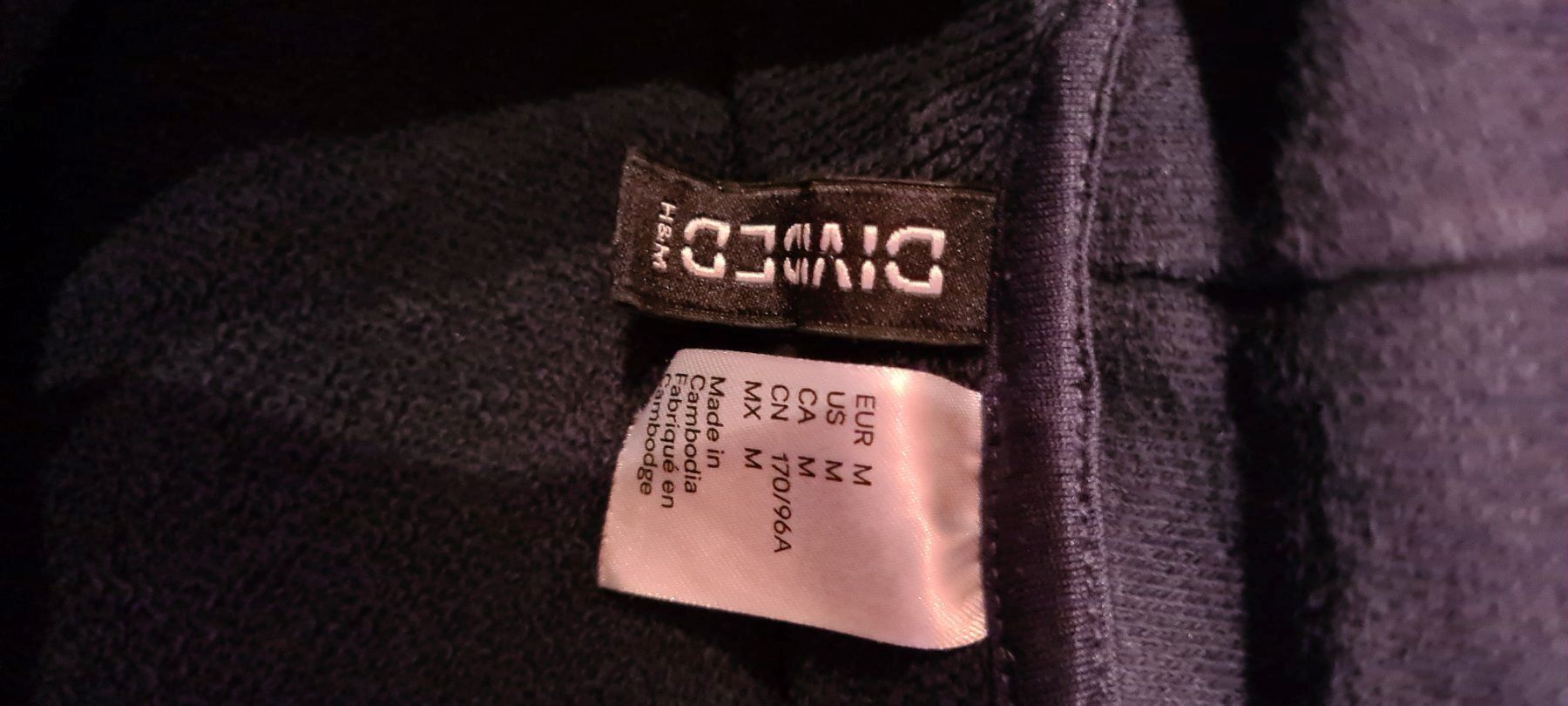 Lotti di vestiti: Pulli von Benetton und Hoodie gr.M – Usato da Ferden venduto da jemyce 5