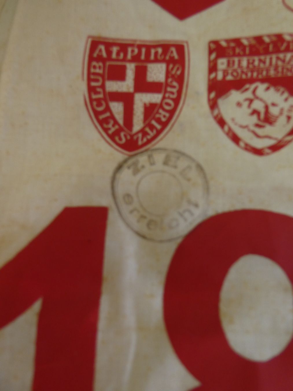 Plaquettes & Badges: alte Startnummer Engadin Skimarathon 1970 – D'occasion à Rafz par Powacaddy 3